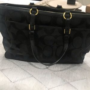 REDUCED! Large Authentic Coach Tote with zipper